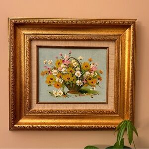 Vintage 70s Floral Oil Painting in Wood Frame